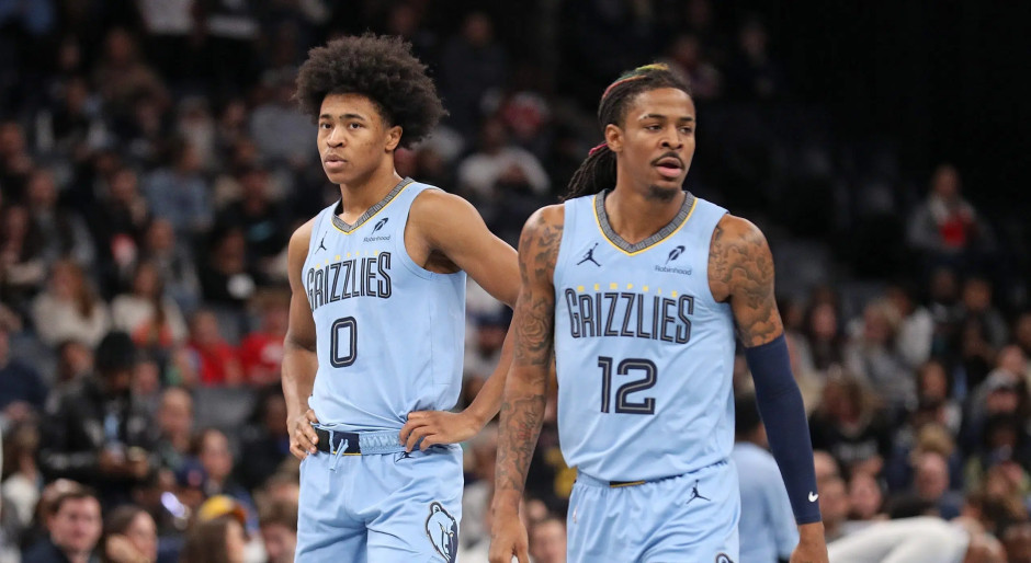 王钰栋新经纪公司：曾代理莱万、拜尔，旗下球员多在德国、瑞士踢球（王钰栋签约新经纪公司：曾代理莱万、拜尔，客户多在德国与瑞士联赛效力）