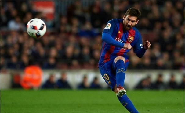 中超：武汉三镇2-0战胜上海申花（中超战报：武汉三镇2比0击败上海申花）