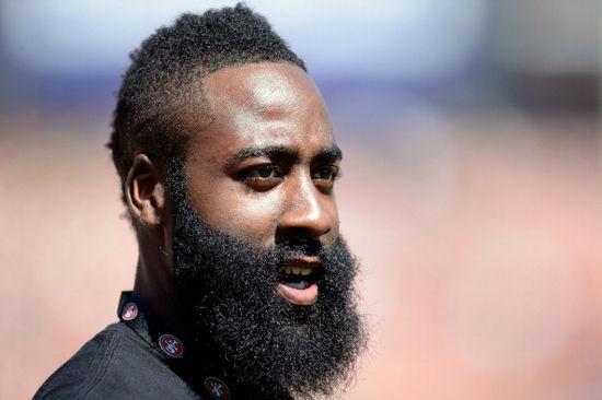 夏普：我认为奥纳纳不会回曼联了；希望拉门斯能保持好的状态（夏普：不看好奥纳纳再回曼联，盼拉门斯保持良好状态）