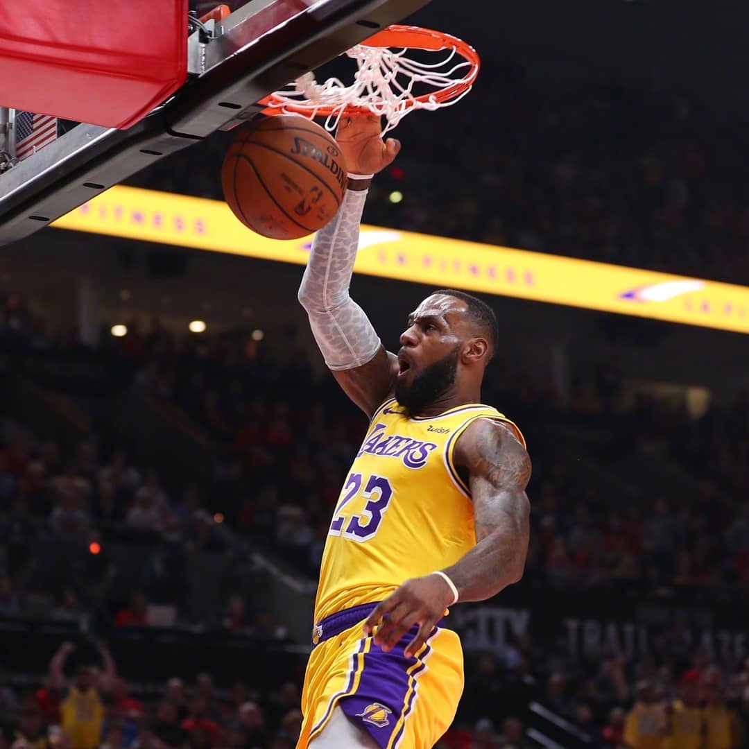 挪威队11月世预赛大名单：哈兰德领衔，厄德高伤缺（挪威公布11月世预赛名单：哈兰德压阵，厄德高因伤无缘）