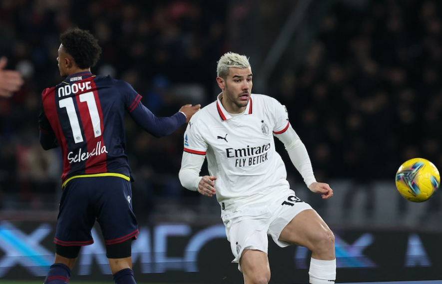 罗马诺：在内马尔遭遇重伤前，有多家俱乐部密切关注他的动态（罗马诺：内马尔重伤前，众多俱乐部高度关注他的动向）